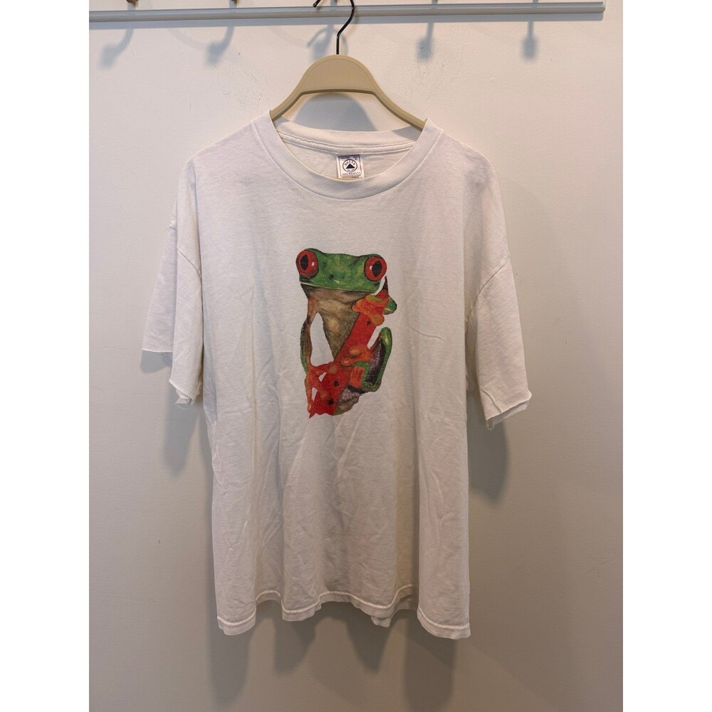 Vintage Frog Graphic T-Shirt Red Eyed Frog Holding Red Poison Dart White Tee